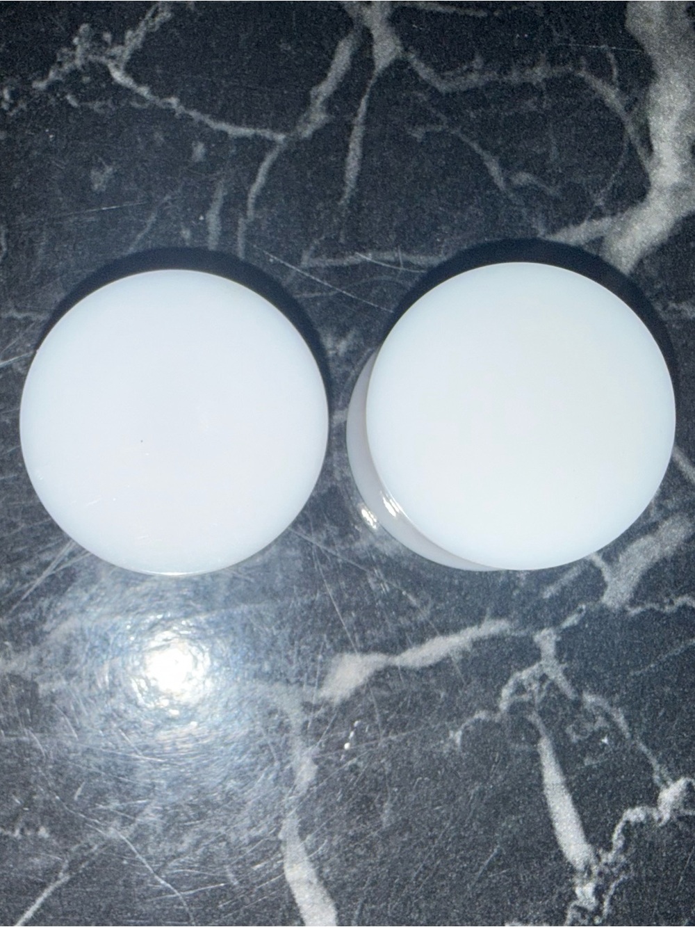 1” plugs